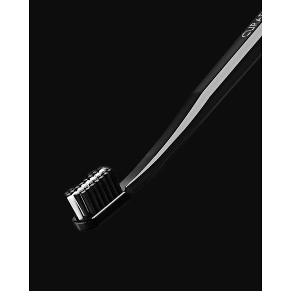 black-is-white-duo-pretabranca-2.jpg