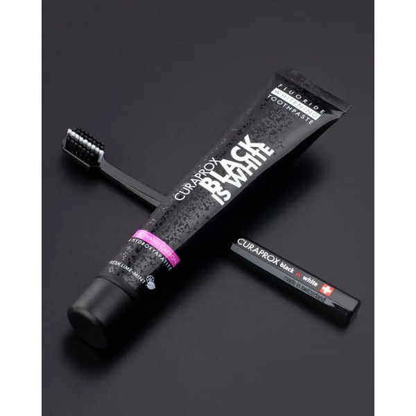 conjunto-black-is-white-90-ml-3.jpg