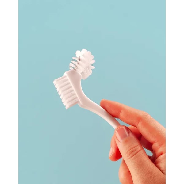 escova-para-limpeza-de-dentaduras-2.jpg