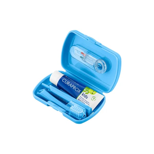 kit-de-viagem-kids-azul-6-12-anos-2.jpg
